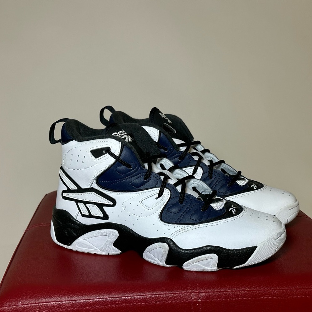 Reebok Avant Guard Sneakers - Picture 7 of 7